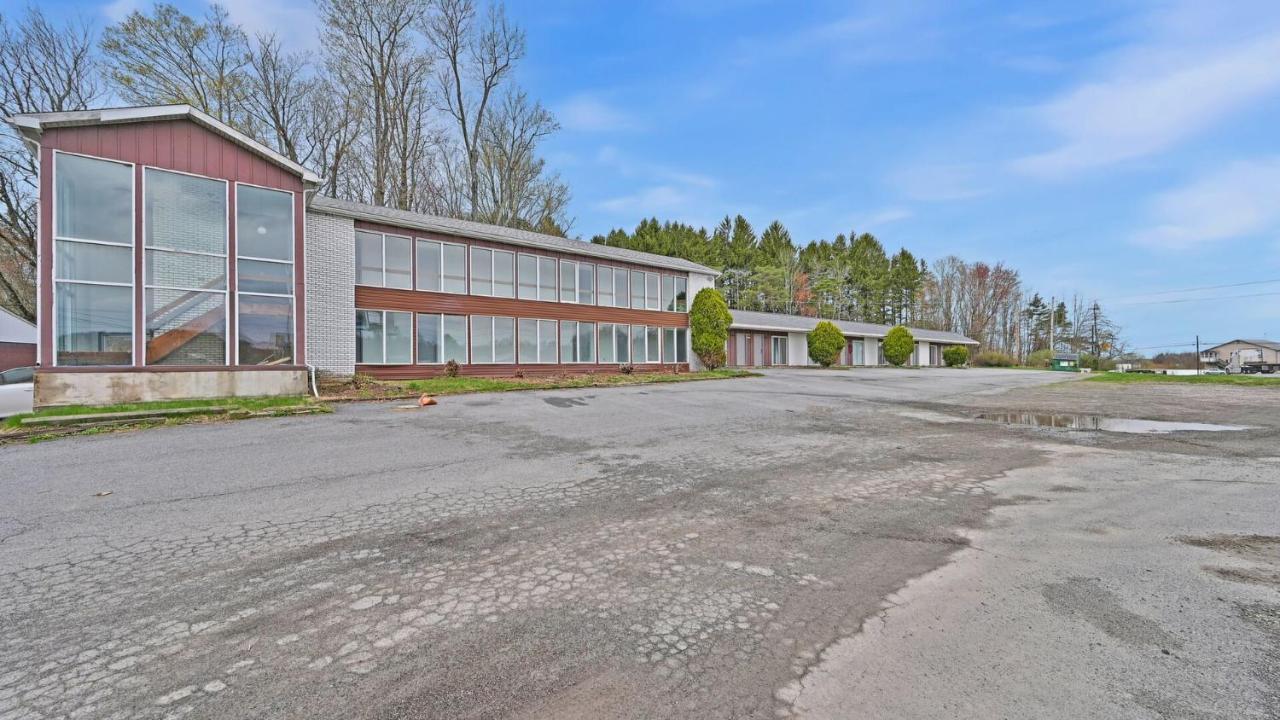 Maplehurst Motel Tunkhannock Exterior foto